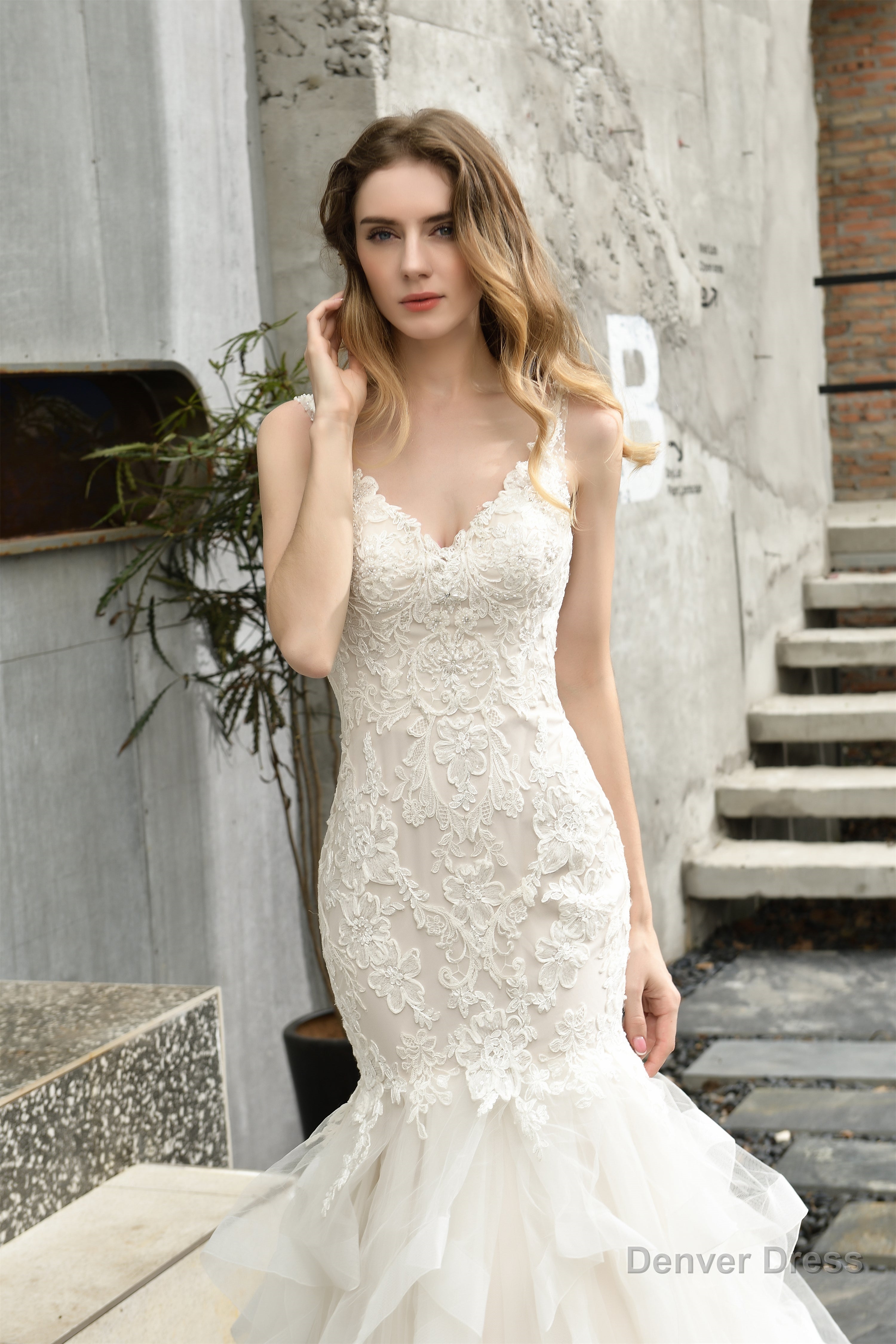 Ivory Mermaid Tulle Lace Appliques V Neck Wedding Dresses with Cascading Ruffles