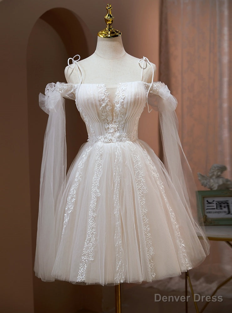 Ivory Tulle Appliques Homecoming Dresses Main image