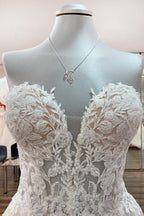 Ivory Tulle Lace Wedding Dresses A-Line Sweetheart Bridal Dresses With Sweep Train Off Shoulder