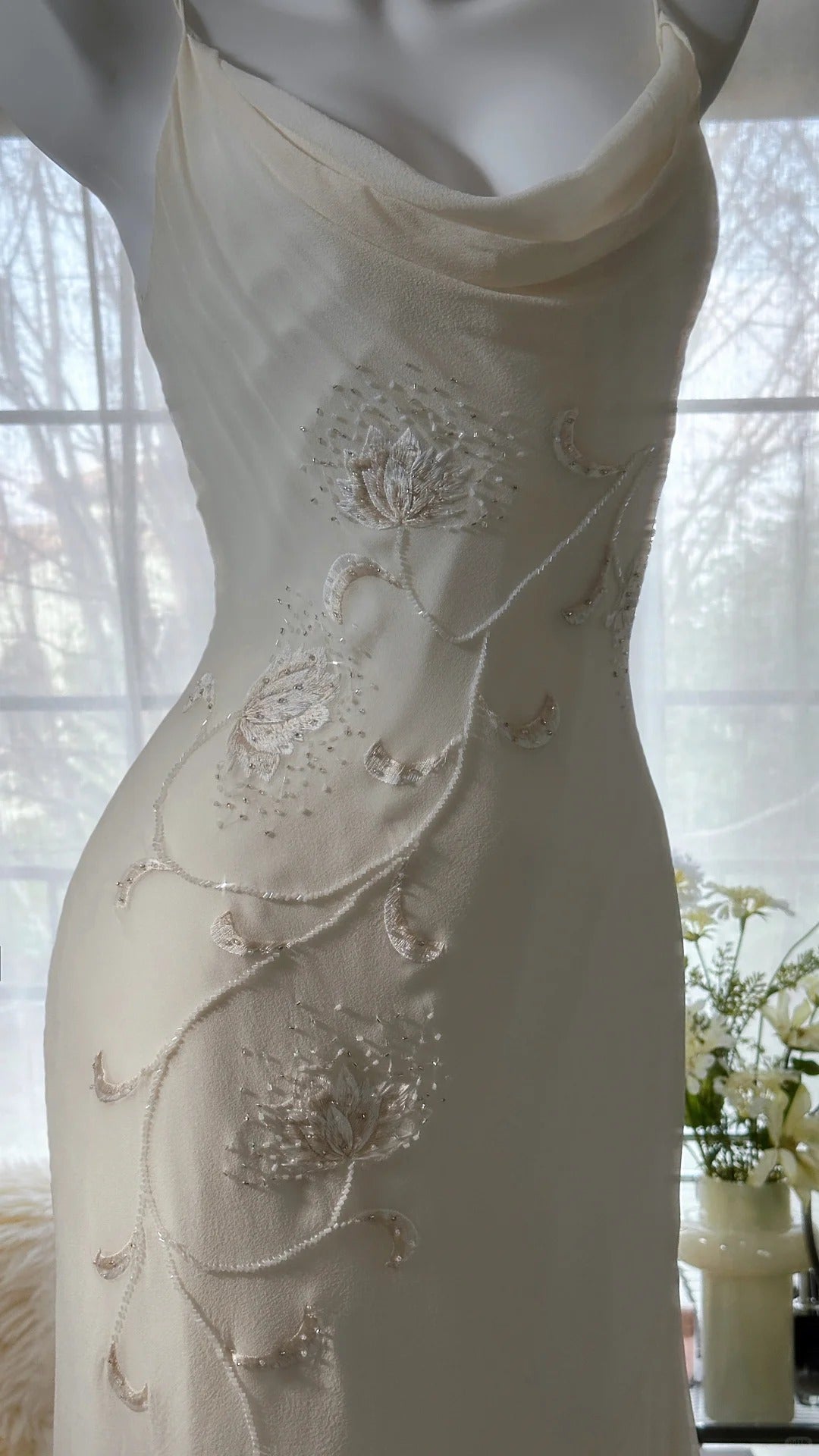 Ivory White Elegant Fashion Exquisite Floral Beading Long Chiffon Ball Gowns Prom Dress