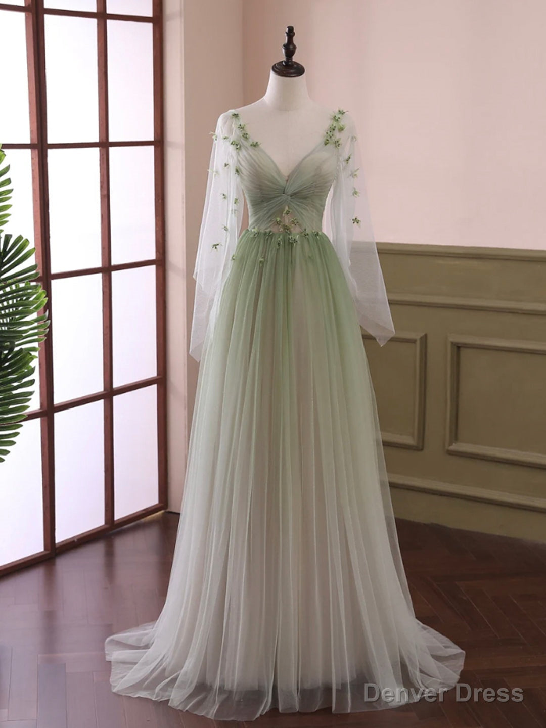 Light Green Tulle Long Sleeve Prom Dress, Green Gradient Floor Length Evening Dress Main image