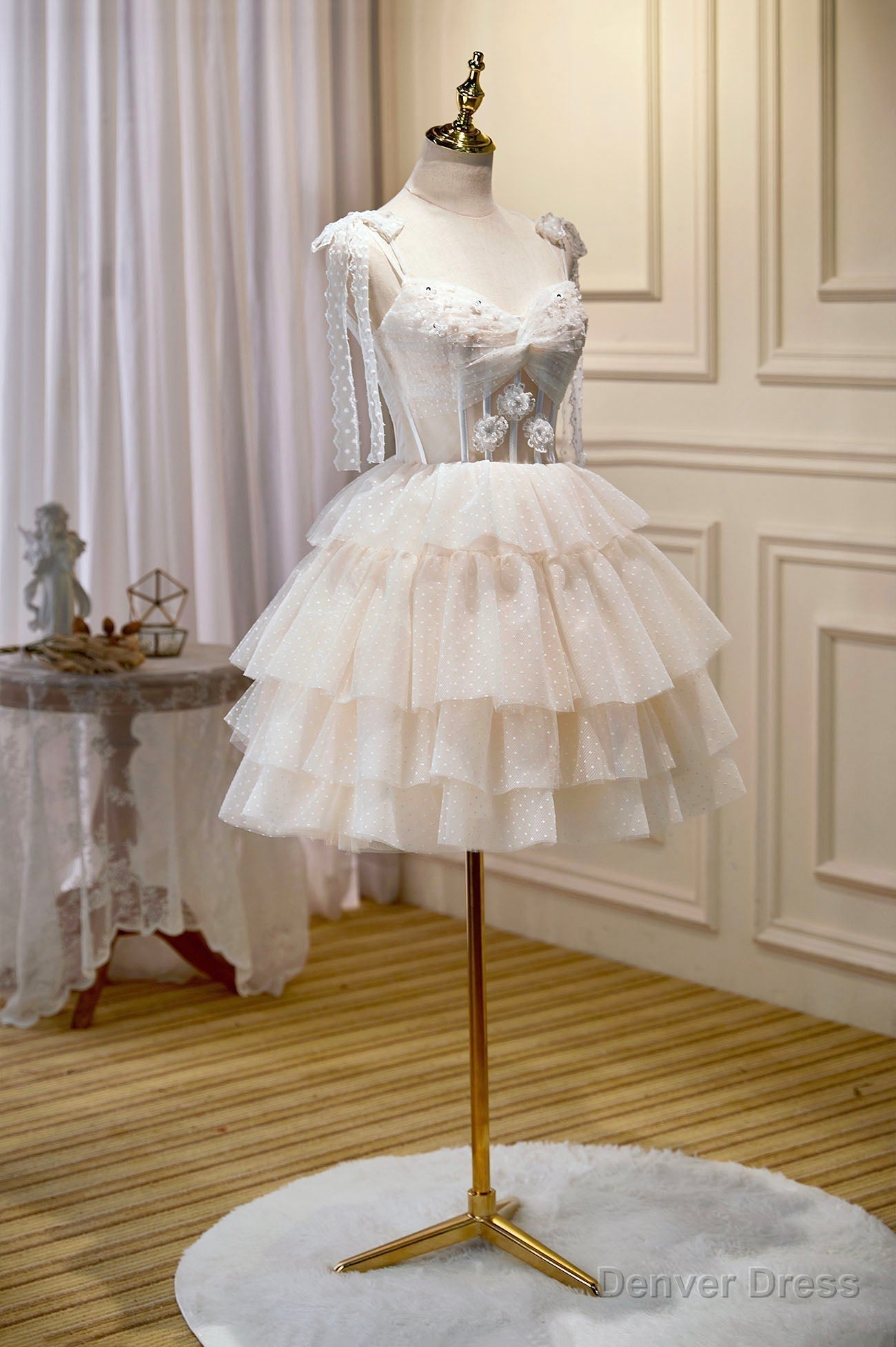 Champagne Lace Short Party Dress, A-Line Spaghetti Strap Evening Dress Main image