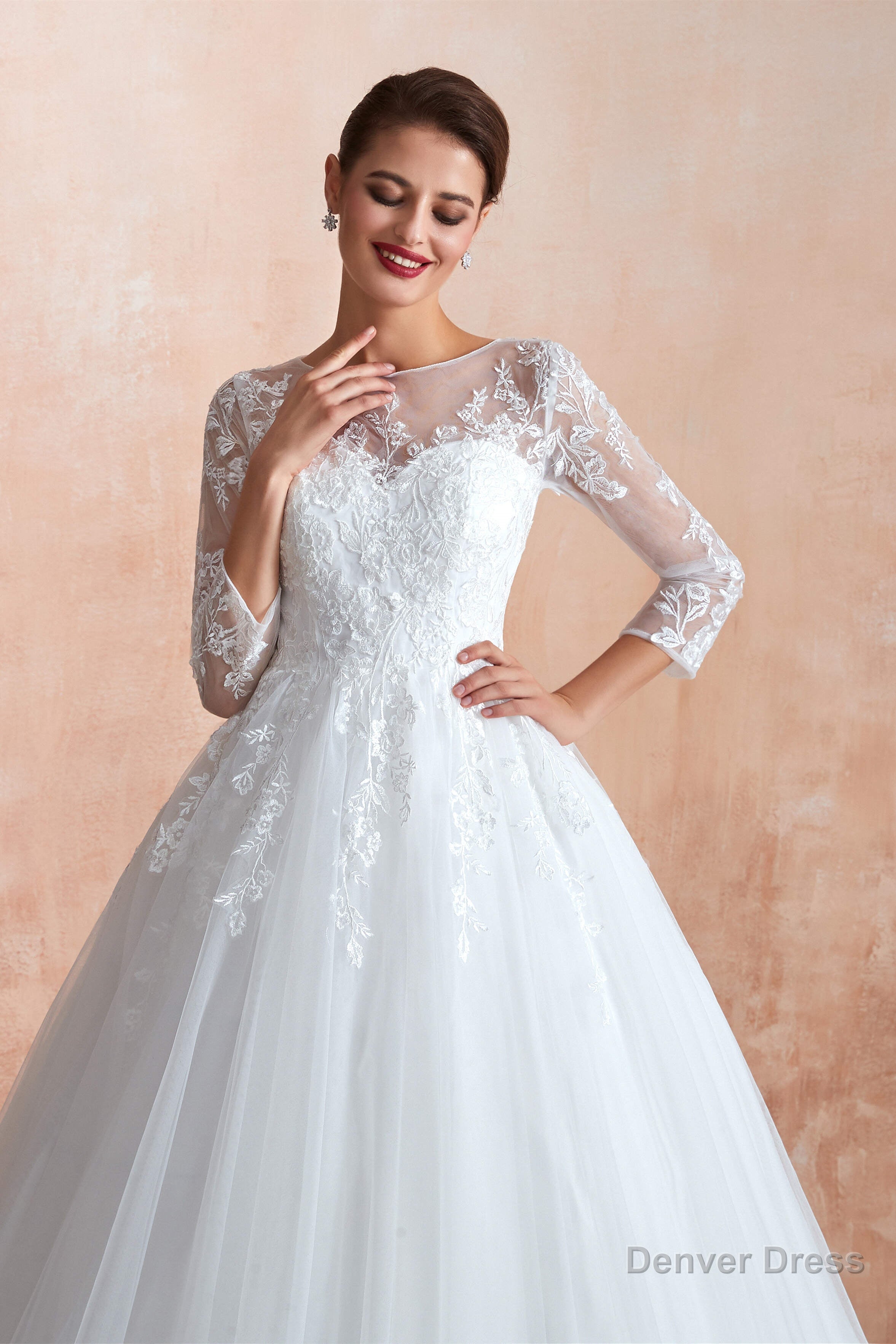 Lace Jewel White Tulle Wedding Dresses with 3 4 Sleeves