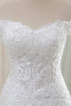 Lace Off The Shoulder Trumpet Long Wedding Dresses