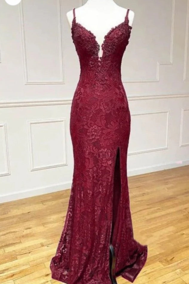 Lace Spaghetti Straps V-Neck Mermaid Prom Dresses With Slit