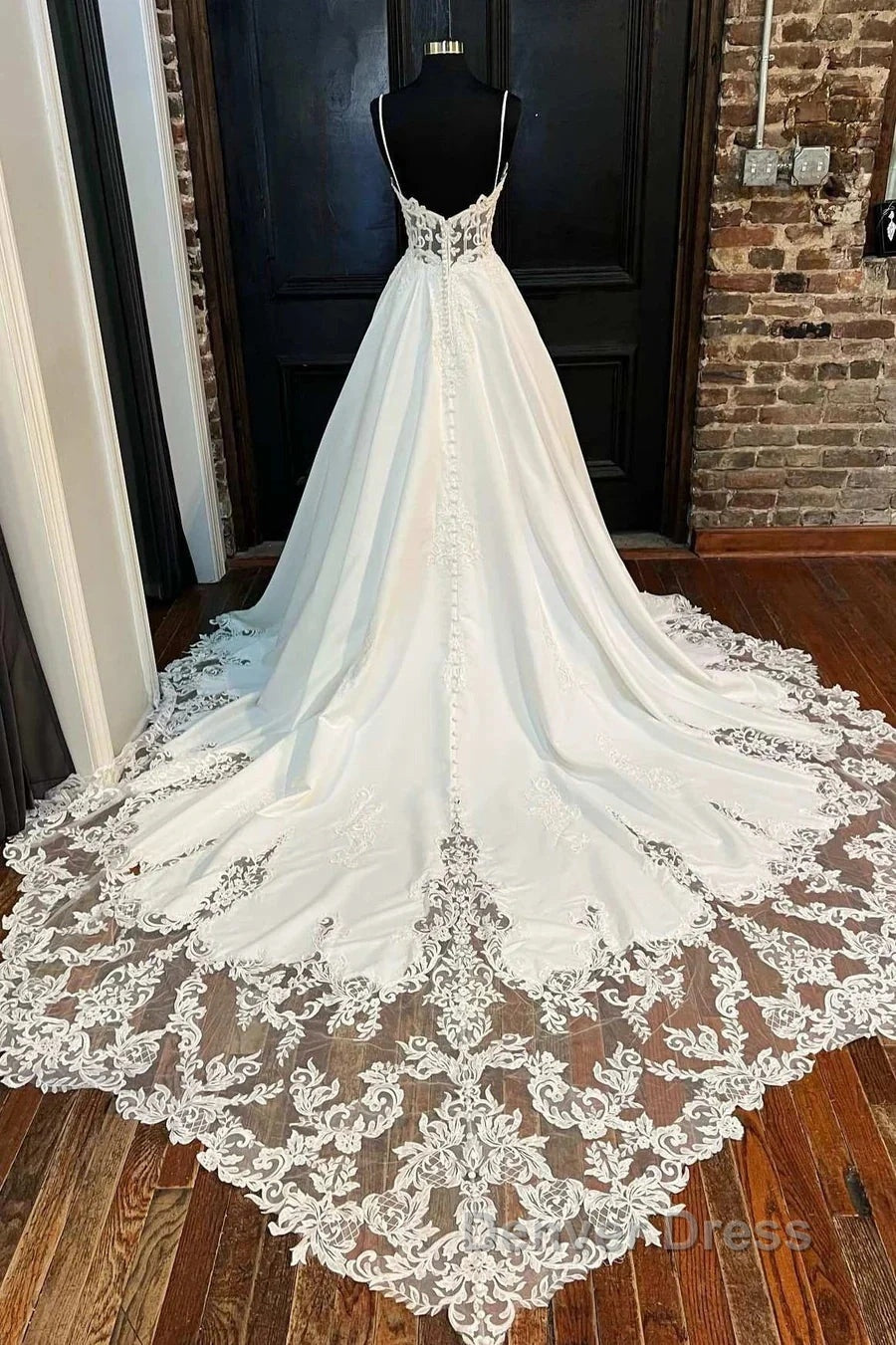 Lace Sweetheart Backless A-Line Wedding Dresses