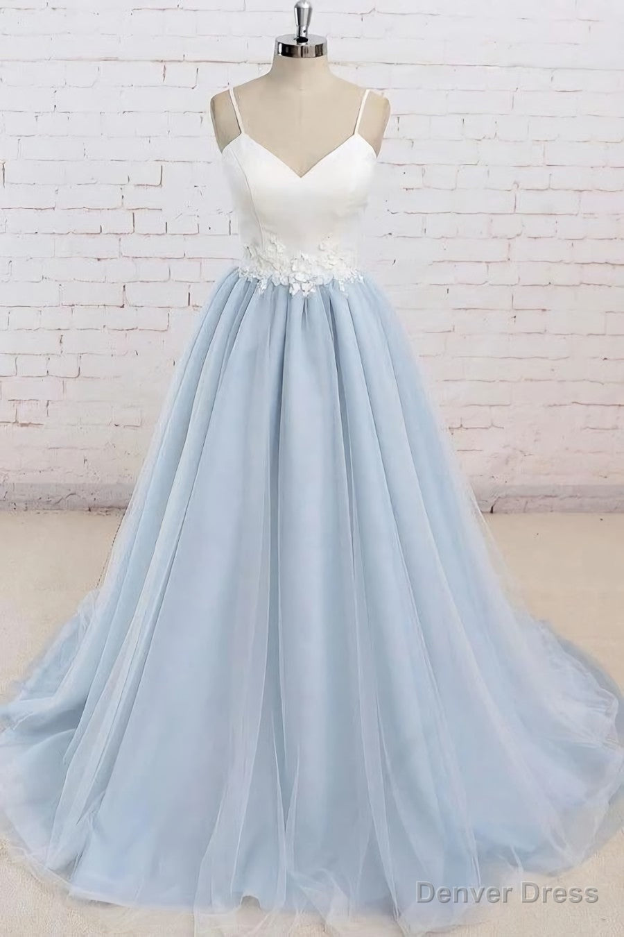 Light Blue Tulle Simple Spaghetti Straps Sweep Train Backless Prom Dresses