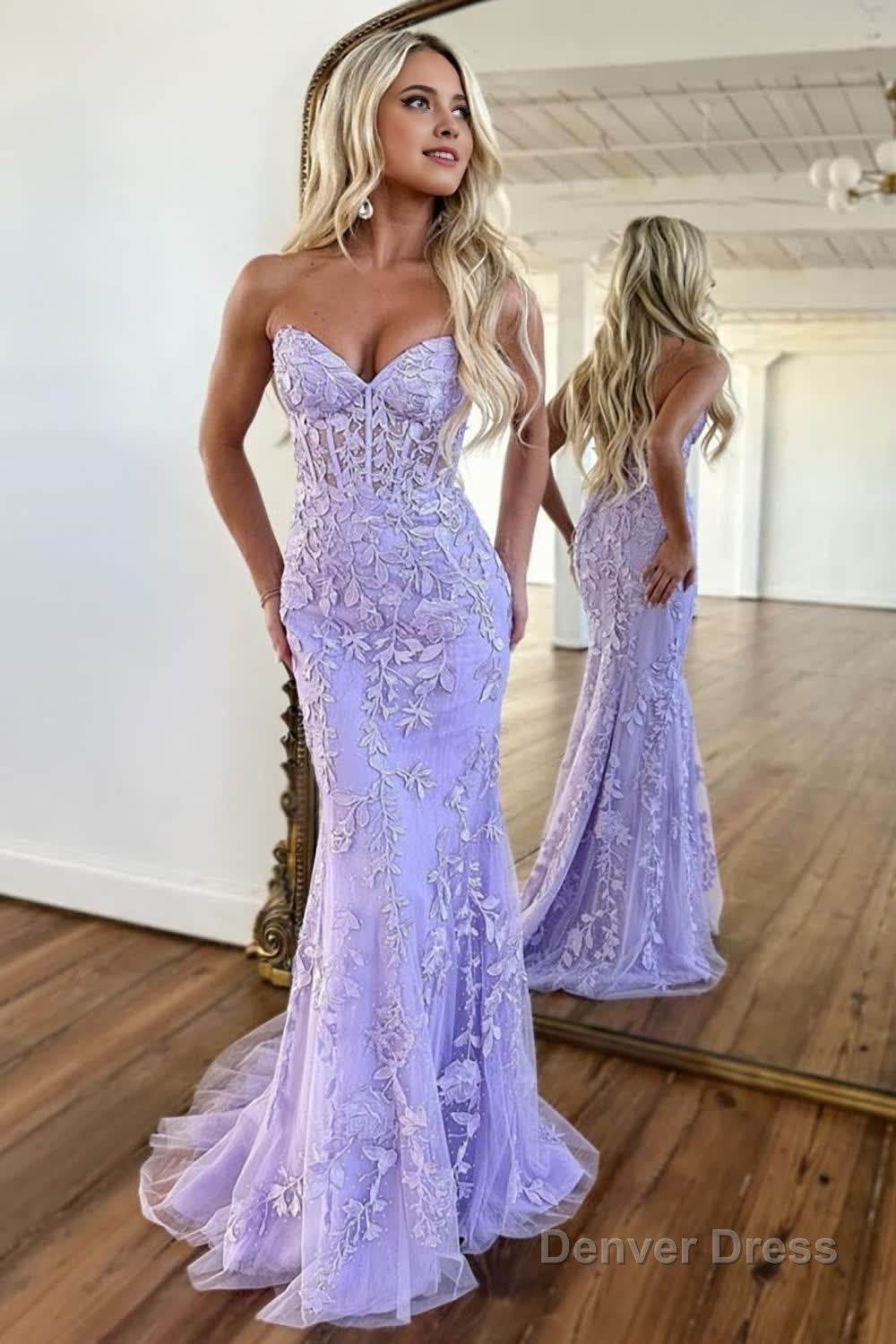 Light Purple Sweetheart Lace-Up Long Mermaid Prom Dress with Appliques