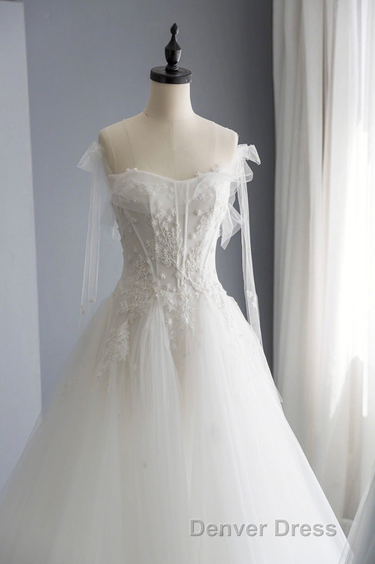 A Line Tulle Lace Long Prom Dress Secondary image