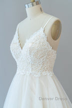 Long A-line Spaghetti Strap Lace Tulle Backless Wedding Dresses