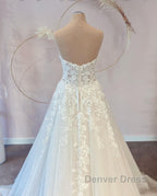 Long A-line Sweetheart Tulle Wedding Dresses with Lace