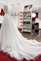 Long A Line Tulle Sleevless Ruffles Jewel Wedding Dresses With Lace Appliques