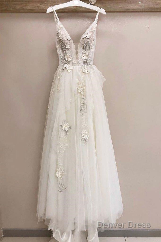 Long A Line Tulle V Neck Lace Applique Wedding Dresses Main image