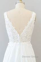 Long A Line V Neck Appliques Lace Chiffon Wedding Dresses