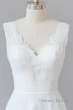 Long A Line V Neck Lace Tulle Backless Wedding Dresses