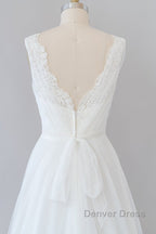 Long A-line V-neck Lace Tulle Backless Wedding Dresses