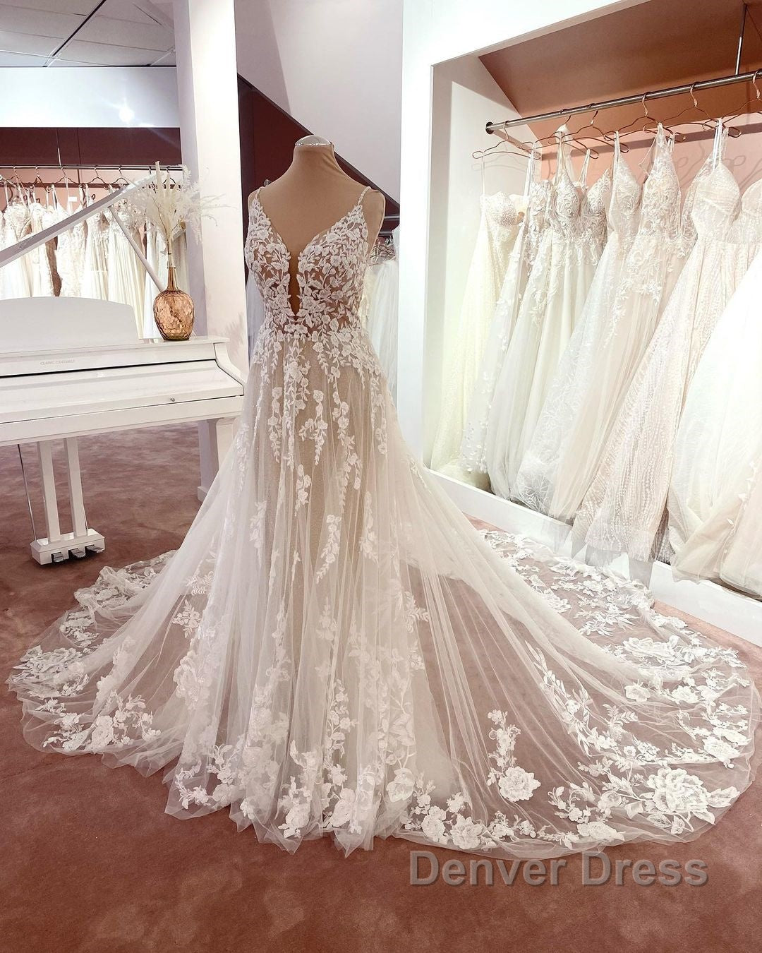 Long A Line V Neck Sleeveless Floral Lace Tulle Boho Wedding Dresses Secondary image