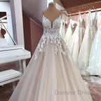 Long A-Line V-neck Spaghetti Straps Backless Appliques Lace Tulle Wedding Dresses