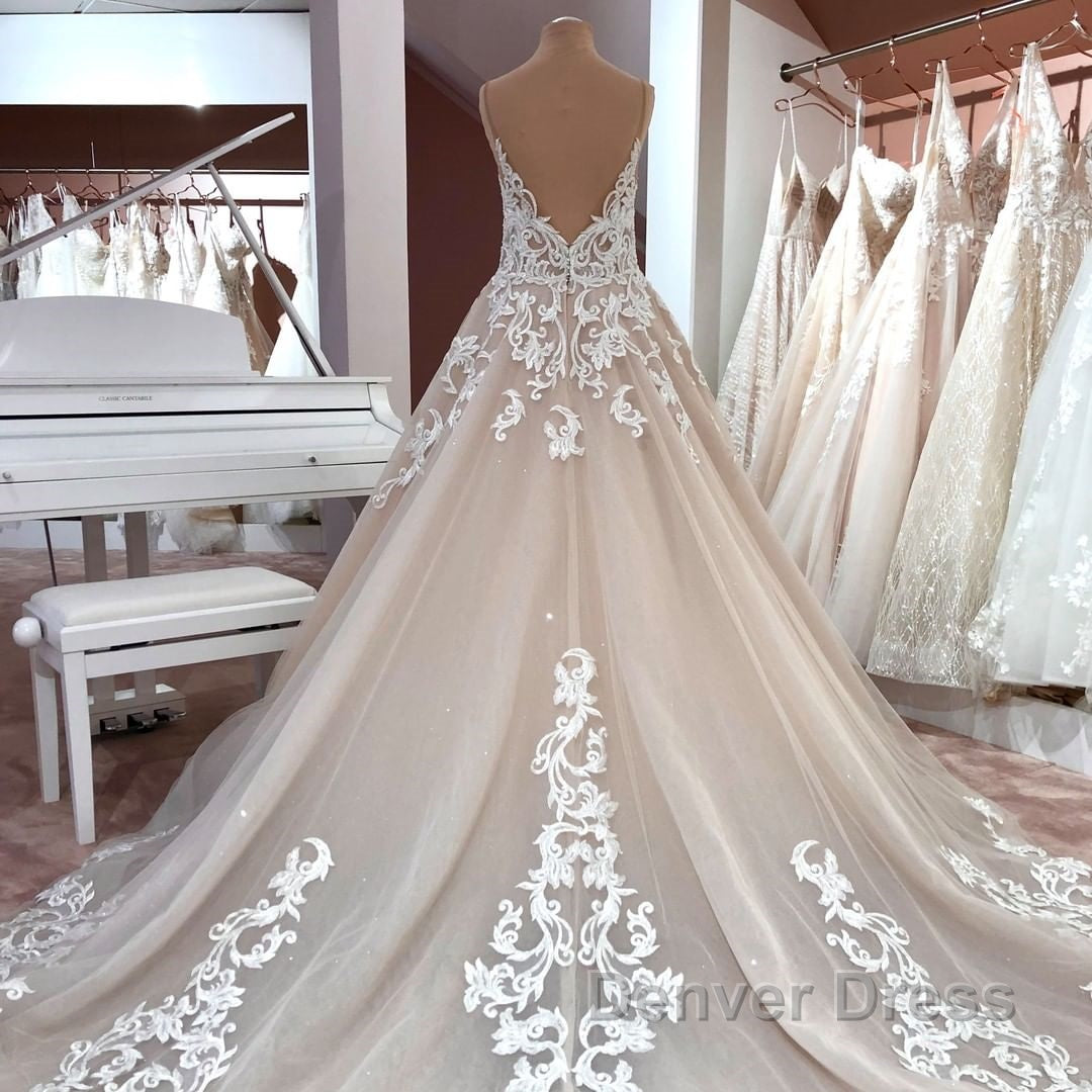 Long A-Line V-neck Spaghetti Straps Backless Appliques Lace Tulle Wedding Dresses