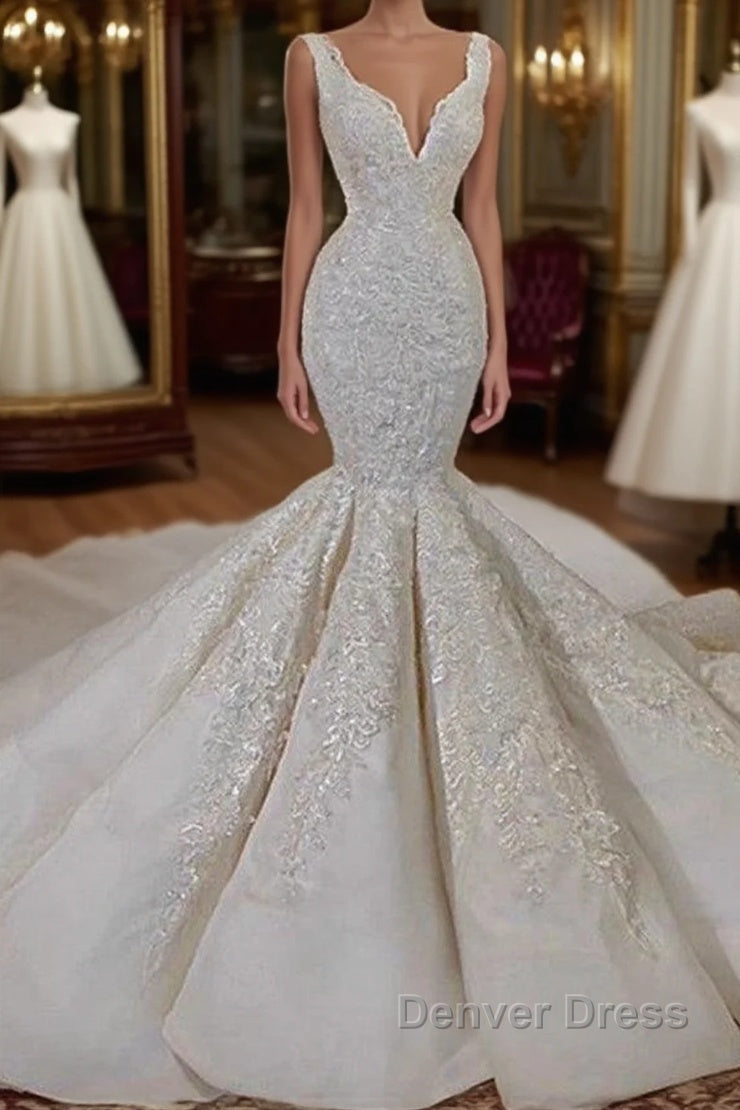 Long Mermaid V-neck Lace Wedding Dresses Main image
