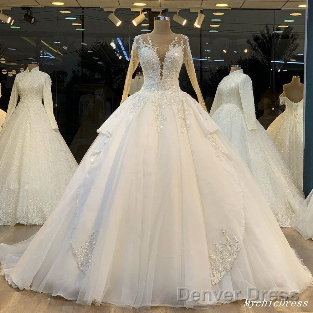 Long Sleeves Lace Applique Vintage Wedding Dresses Ball Gown Bridal Dress Main image