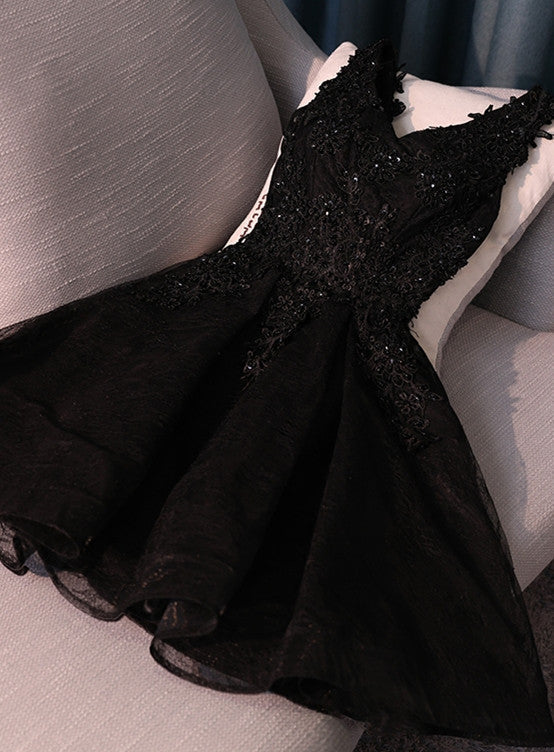 Lovely Black Lace V-Neckline Short Homecoming Dress, Black Prom Dresses Main image