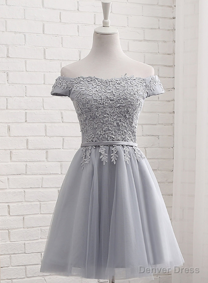 Lovely Grey Short Tulle Prom Dress with Lace Applique, Bridesmaid Dress Cute Prom Dresses