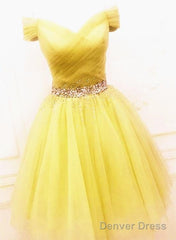Lovely Light Yellow Short Tulle Off Shoulder Homecoming Dress