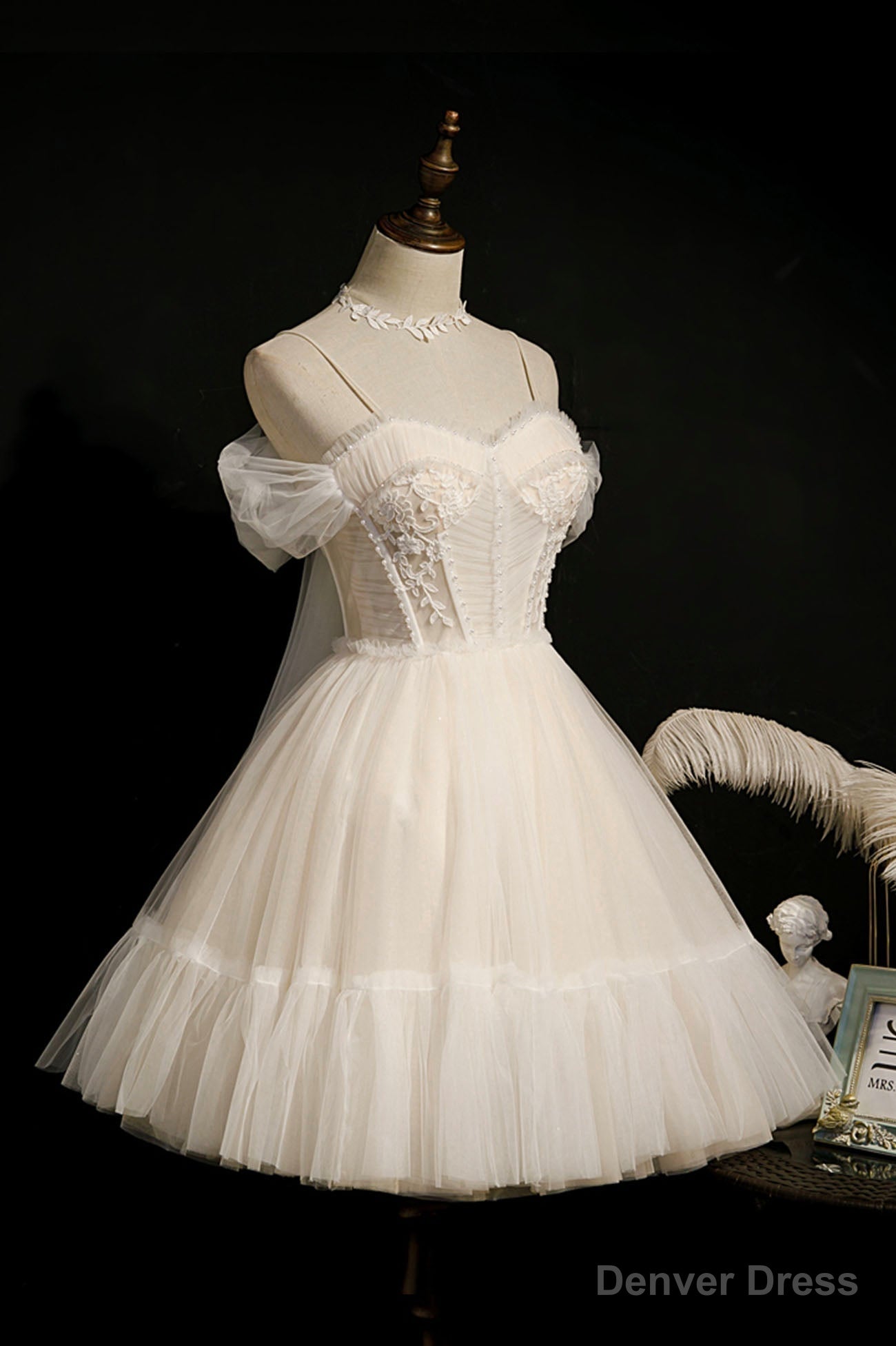 Lovely Tulle Spaghetti Strap Short Prom Dress, A Line Lace Homecoming Dresses