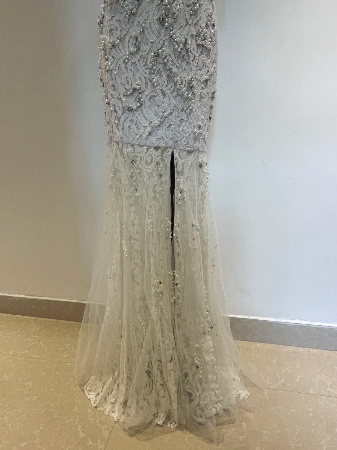 Luxurious And Elegant Sweetheart Neckline Pearl Rhinestone Lace Mermaid Long Prom Dresses Evening Dresses