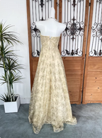 Luxurious Champagne Gold A-Line Strapless Embroidered Lace Tulle Long Prom Dresses Evening Dresses