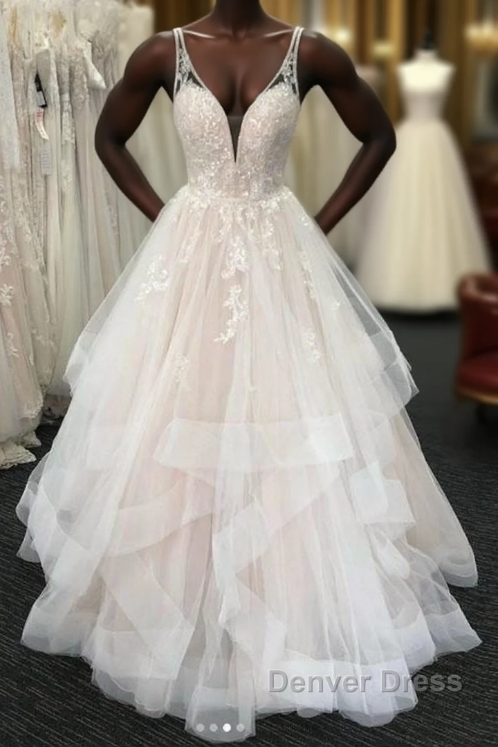Luxurious Long A-line Princess Tulle Lace Backless Wedding Dresses Main image