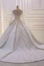 Luxurious White Long Sleevess Appliques Beadings Wedding Dresses