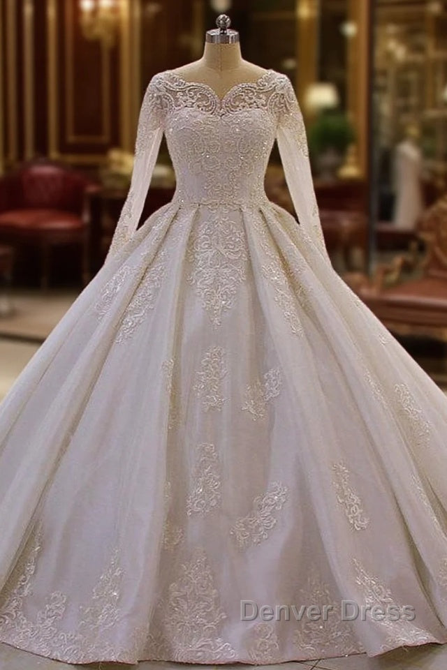 Luxurious White Long Sleevess Appliques Beadings Wedding Dresses Main image