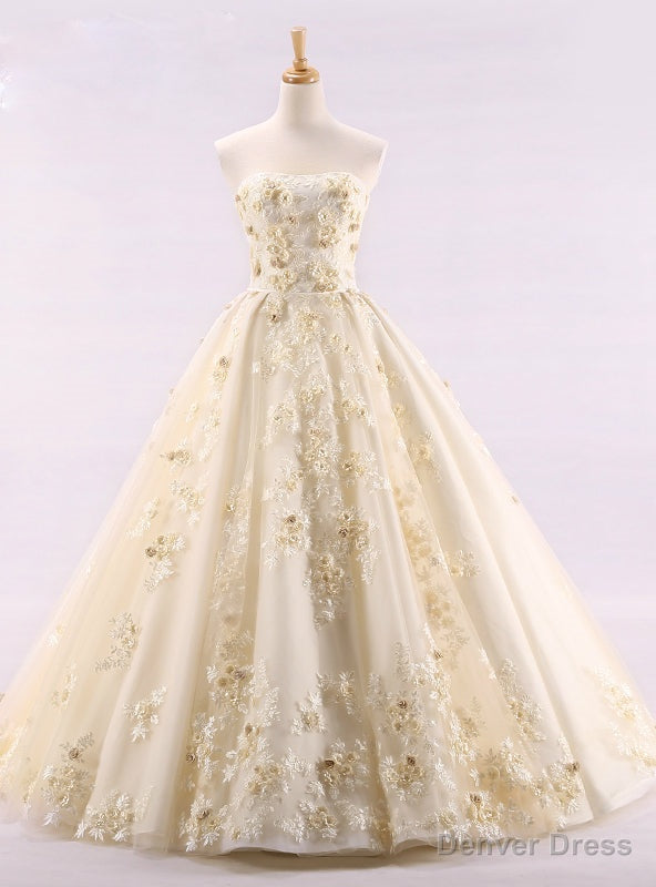 Luxury Ball Gown Strapless Tulle Appliques Wedding Dress