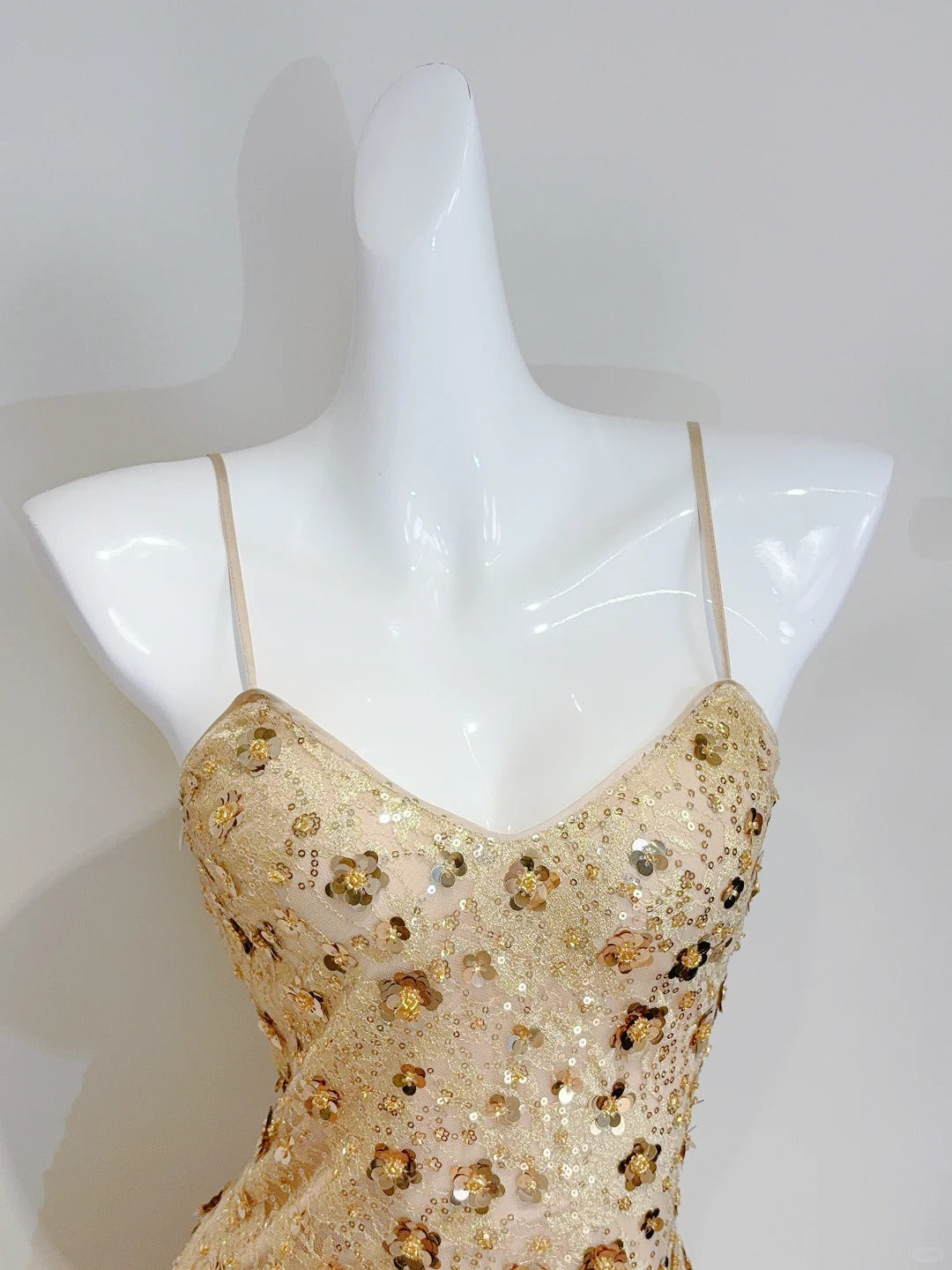 Luxury Gold Mermaid Strapless V-Neck Sequined Long Prom Dresses Evening Dresses