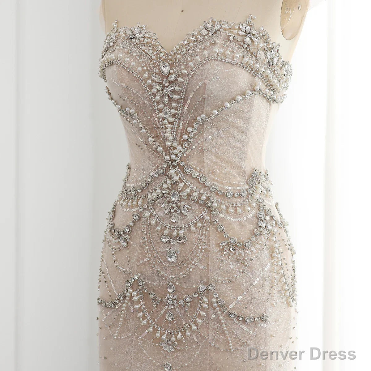 Luxury Mermaid Crystal Pearls Nude Tulle Long Prom Dresses