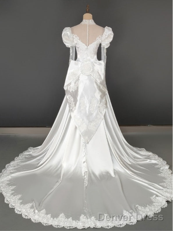 Luxury Retro Vintage Bubble Sleeved Long Train Satin Wedding Dress Secondary image