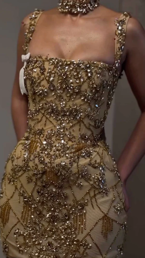 Luxury Sheath Square Neck Gold Short Prom Grade Homecoming Dress Gold Cocktail Dresses Secondary image
