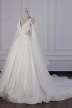 Luxury V Neck Beadings Wedding Dresses Tulle Sleeveless Sequined Bridal Gown