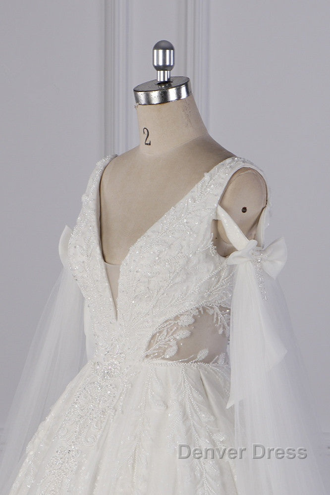 Luxury V Neck Beadings Wedding Dresses Tulle Sleeveless Sequined Bridal Gown