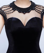 Mermaid Round Neck Velvet Long Prom Dress