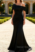 Mermaid Black Asymmetrical Mother of the Bride Dress with Appliques