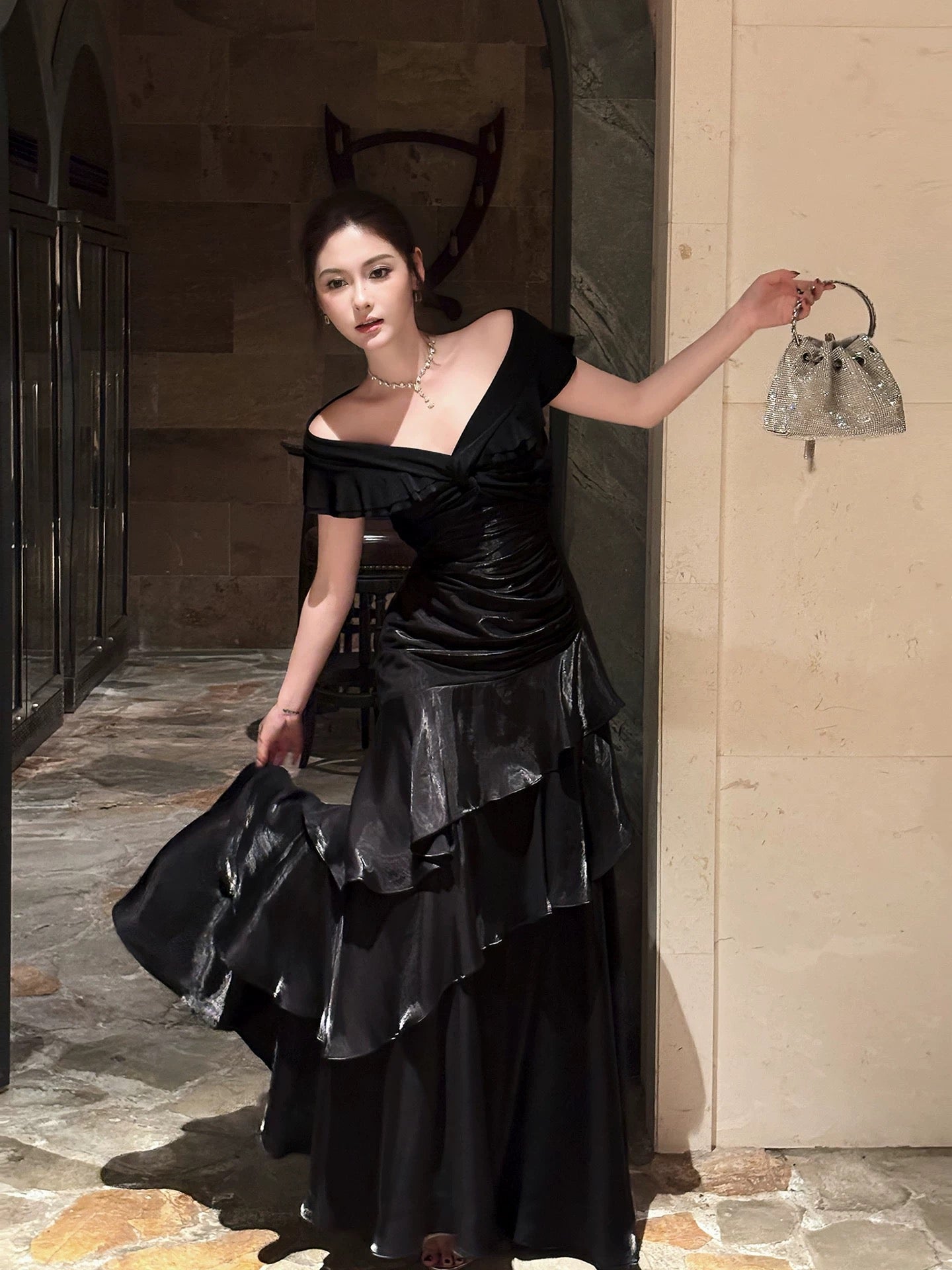 Mermaid Off Shoulder Floor Length Satin Black Prom Dresses