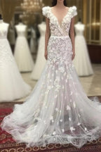 Mermaid V Neck Hand Made Flowers Tulle Wedding Dresses