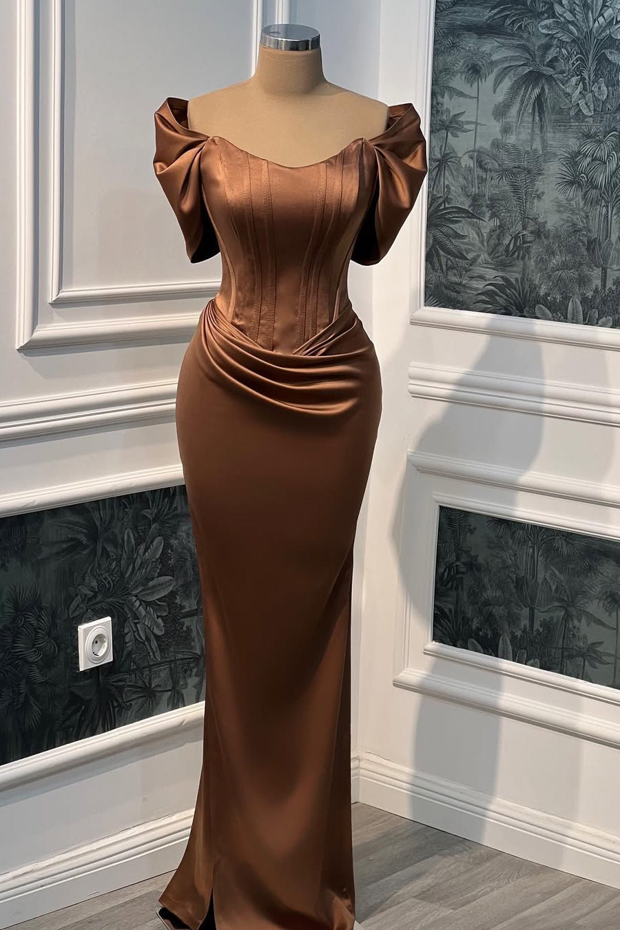 Minimalist Short Sleeves Satin Mermaid Prom Dresses Column Long With Pleats Main image