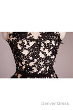 Modern A-Line Jewel Knee Length Lace Homecoming Dress With Appliques