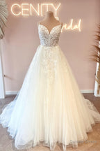 Modern Spaghetti Straps Sleeveless Long Lace Wedding Dresses Online