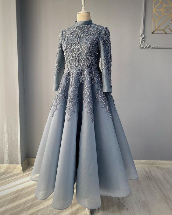 Modest Blue Prom Dress Lace Emroidery Prom Dresses