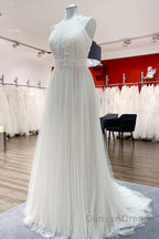 Modest Long A Line Halter Tulle Lace Backless Wedding Dresses
